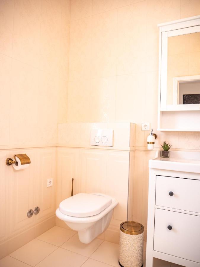 Elegant Hvar Town Villa With Pool Bagian luar foto