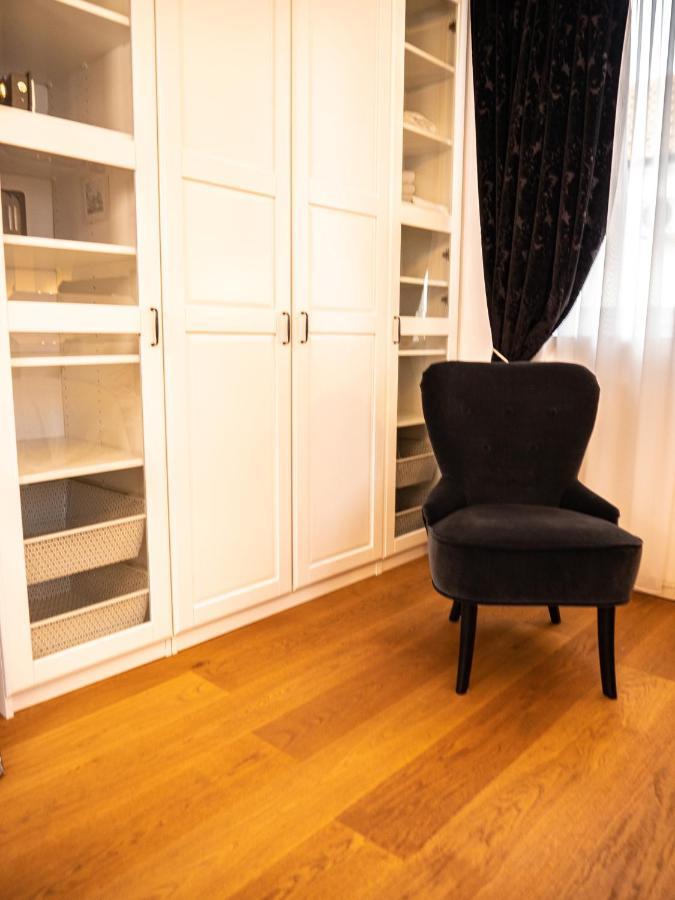 Elegant Hvar Town Villa With Pool Bagian luar foto
